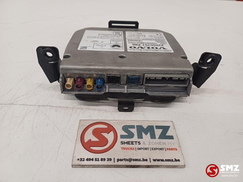Volvo Occ ECU telematica regeleenheid Volvo - كتلة التحكم - شاحنة: صور 2 Volvo Occ ECU telematica regeleenheid Volvo - كتلة التحكم - شاحنة: صور 2