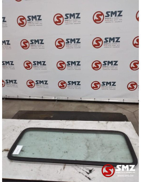 Volvo Occ achterrruit Volvo - نافذة و قطع الغيار - شاحنة: صور 1 Volvo Occ achterrruit Volvo - نافذة و قطع الغيار - شاحنة: صور 1