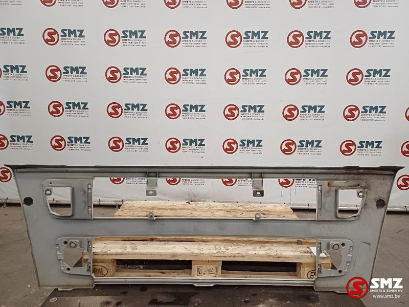 Volvo Occ onderste radiatorgrille Volvo - جلوپنجره - شاحنة: صور 2 Volvo Occ onderste radiatorgrille Volvo - جلوپنجره - شاحنة: صور 2