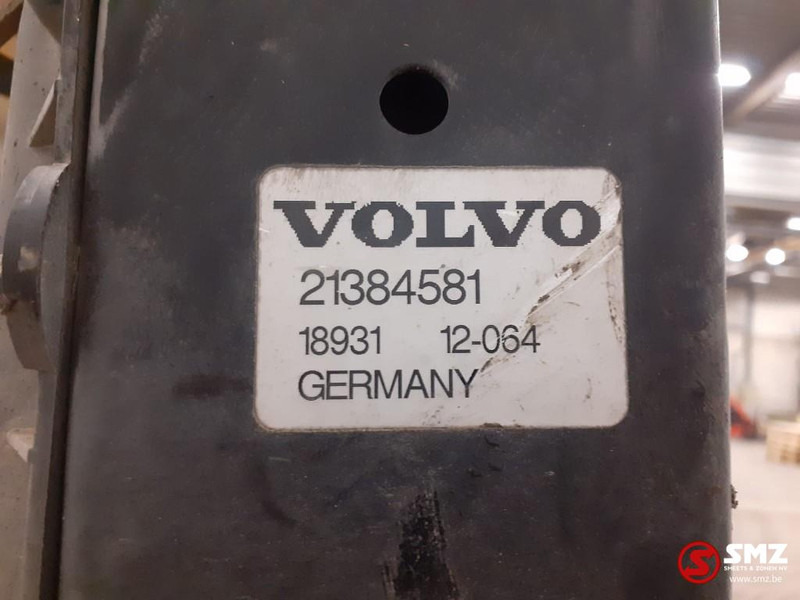 Volvo Occ radiator Volvo - المشعاع - شاحنة: صور 5 Volvo Occ radiator Volvo - المشعاع - شاحنة: صور 5