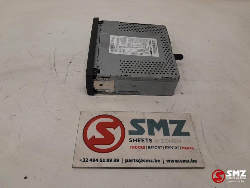 Volvo Occ radio / CD Volvo - النظام الكهربائي - شاحنة: صور 4 Volvo Occ radio / CD Volvo - النظام الكهربائي - شاحنة: صور 4
