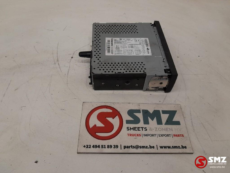 Volvo Occ radio / CD Volvo - النظام الكهربائي - شاحنة: صور 3 Volvo Occ radio / CD Volvo - النظام الكهربائي - شاحنة: صور 3