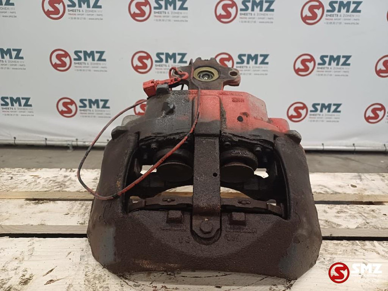 Volvo Occ remklauw vooraan links Volvo - السرج - شاحنة: صور 2 Volvo Occ remklauw vooraan links Volvo - السرج - شاحنة: صور 2