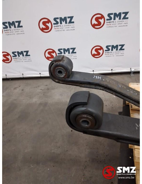 Volvo Occ set voorste bladveren Volvo FH 21319747 - ربيع تعليق - شاحنة: صور 2 Volvo Occ set voorste bladveren Volvo FH 21319747 - ربيع تعليق - شاحنة: صور 2