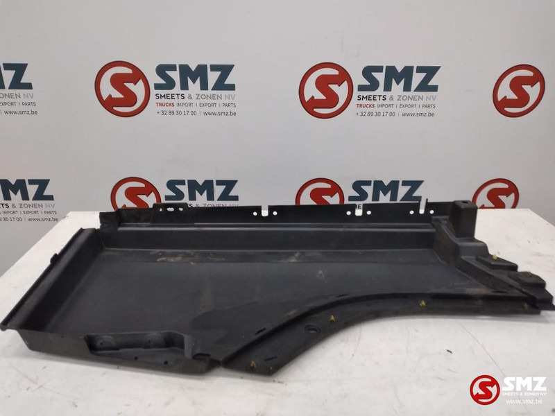 Volvo Occ spatbordverlenging links Volvo FH4 82166367 - قطع الغيار - شاحنة: صور 2 Volvo Occ spatbordverlenging links Volvo FH4 82166367 - قطع الغيار - شاحنة: صور 2