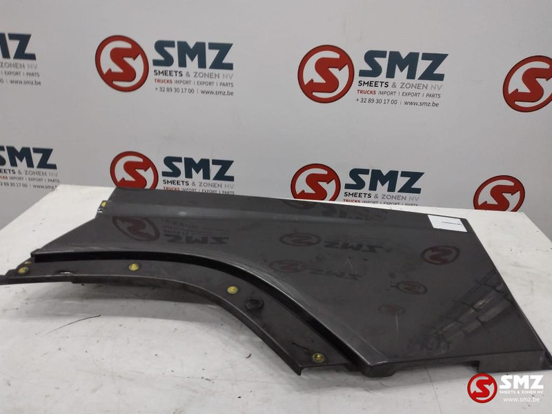 Volvo Occ spatbordverlenging links Volvo FH4 82166367 - قطع الغيار - شاحنة: صور 1 Volvo Occ spatbordverlenging links Volvo FH4 82166367 - قطع الغيار - شاحنة: صور 1