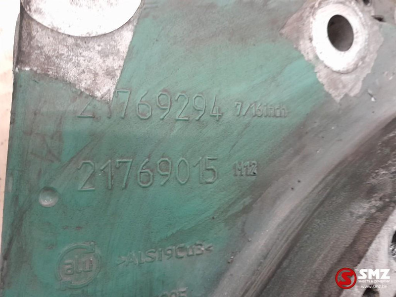 Volvo Occ vliegwielhuis D13 Volvo - المحرك و قطع الغيار - شاحنة: صور 5 Volvo Occ vliegwielhuis D13 Volvo - المحرك و قطع الغيار - شاحنة: صور 5