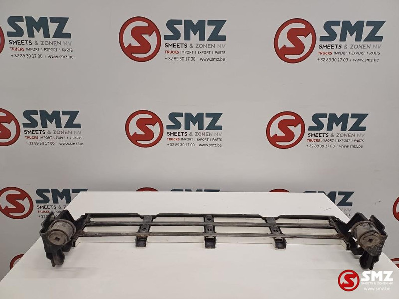 Volvo Occ voorgrille + scharnieren Volvo - جلوپنجره - شاحنة: صور 2 Volvo Occ voorgrille + scharnieren Volvo - جلوپنجره - شاحنة: صور 2