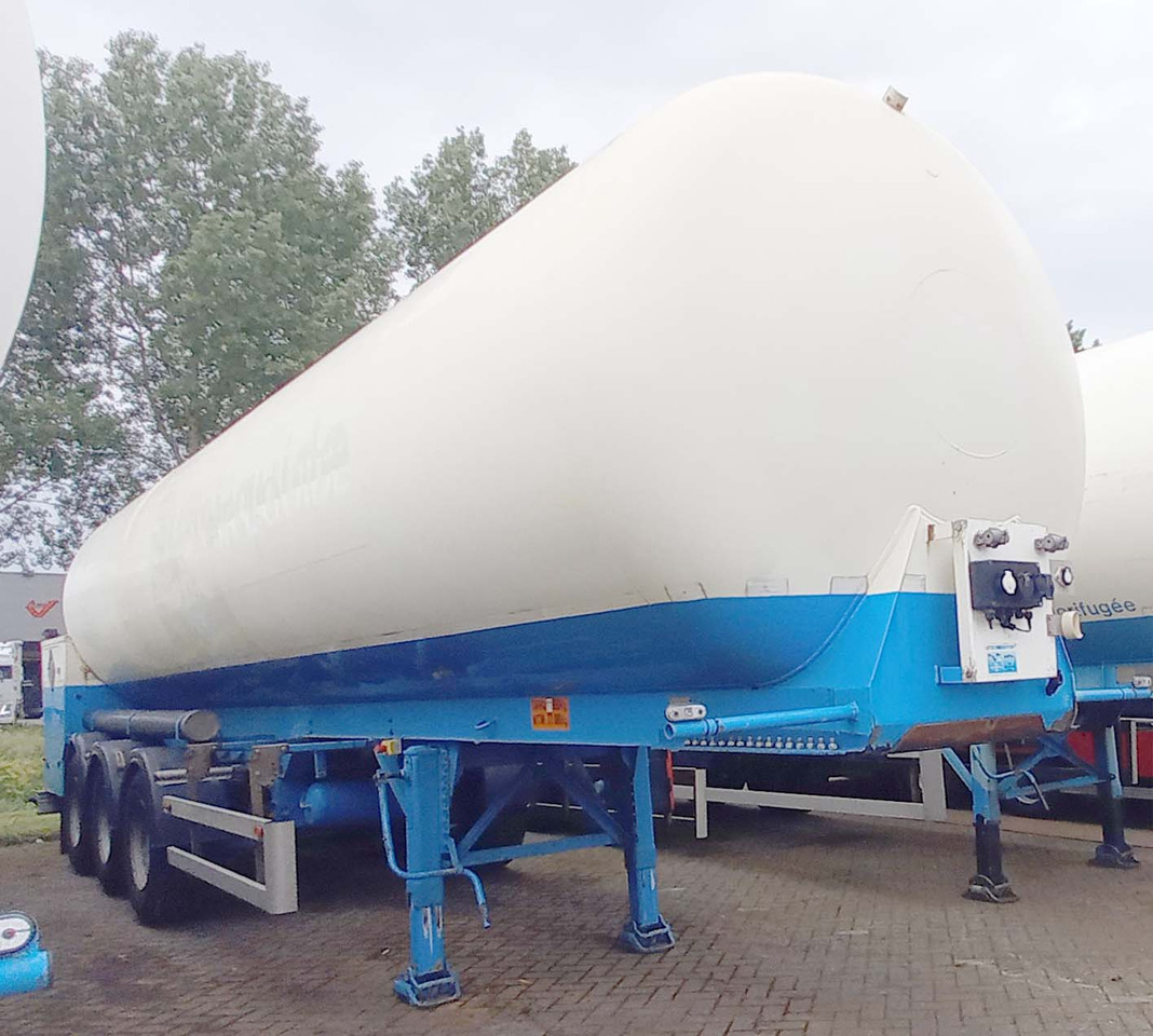 AGA Cryo Gas tank semi-trailer cryogenic used for nitrogen, argon, oxygen, LIN, LOX, LAR. - نصف مقطورة صهريج: صور 1 AGA Cryo Gas tank semi-trailer cryogenic used for nitrogen, argon, oxygen, LIN, LOX, LAR. - نصف مقطورة صهريج: صور 1