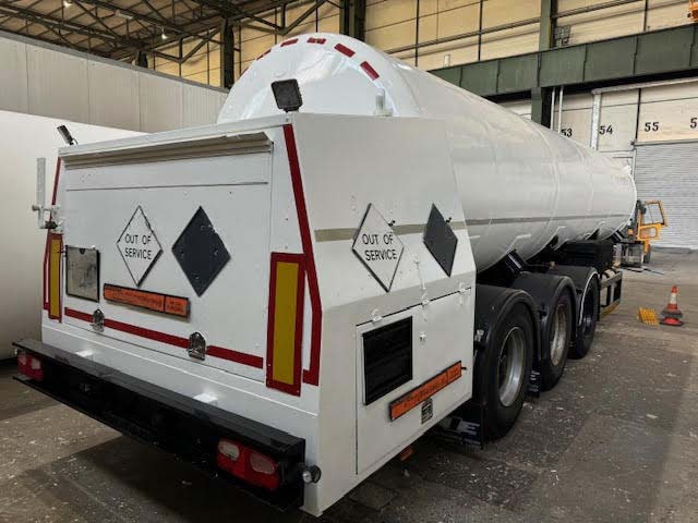 CRYOLOR Gas tank semi-trailer cryogenic used for nitrogen, argon, oxygen, LIN, LOX, LAR. - نصف مقطورة صهريج: صور 3 CRYOLOR Gas tank semi-trailer cryogenic used for nitrogen, argon, oxygen, LIN, LOX, LAR. - نصف مقطورة صهريج: صور 3