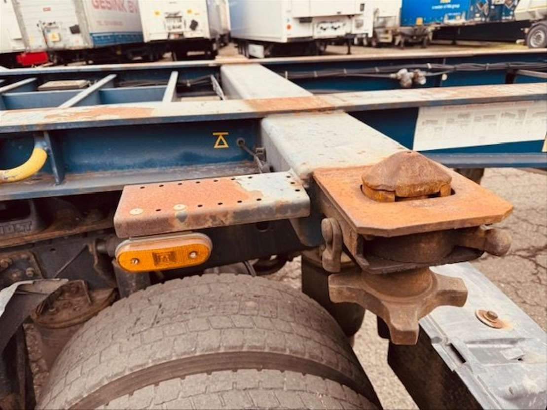 Krone Krone 20FT, SAF/Trommel, Luchtvering - شاحنات الحاويات/ جسم علوي قابل للتغيير نصف مقطورة: صور 3 Krone Krone 20FT, SAF/Trommel, Luchtvering - شاحنات الحاويات/ جسم علوي قابل للتغيير نصف مقطورة: صور 3