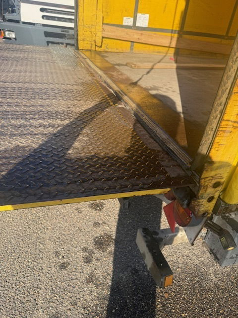 تأجير Krone Stuuras liftas laadklep Krone Stuuras liftas laadklep: صور 7 تأجير Krone Stuuras liftas laadklep Krone Stuuras liftas laadklep: صور 7