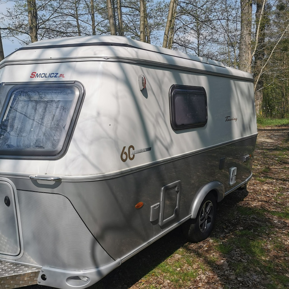 Eriba Triton 430 60 Jahre Edition 2022 - كرفان سحب: صور 3 Eriba Triton 430 60 Jahre Edition 2022 - كرفان سحب: صور 3