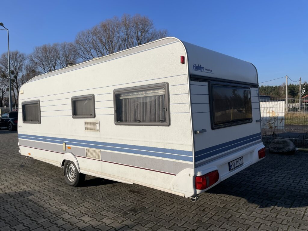 Hobby 560 UL Prestige 1998 - كرفان سحب: صور 5 Hobby 560 UL Prestige 1998 - كرفان سحب: صور 5