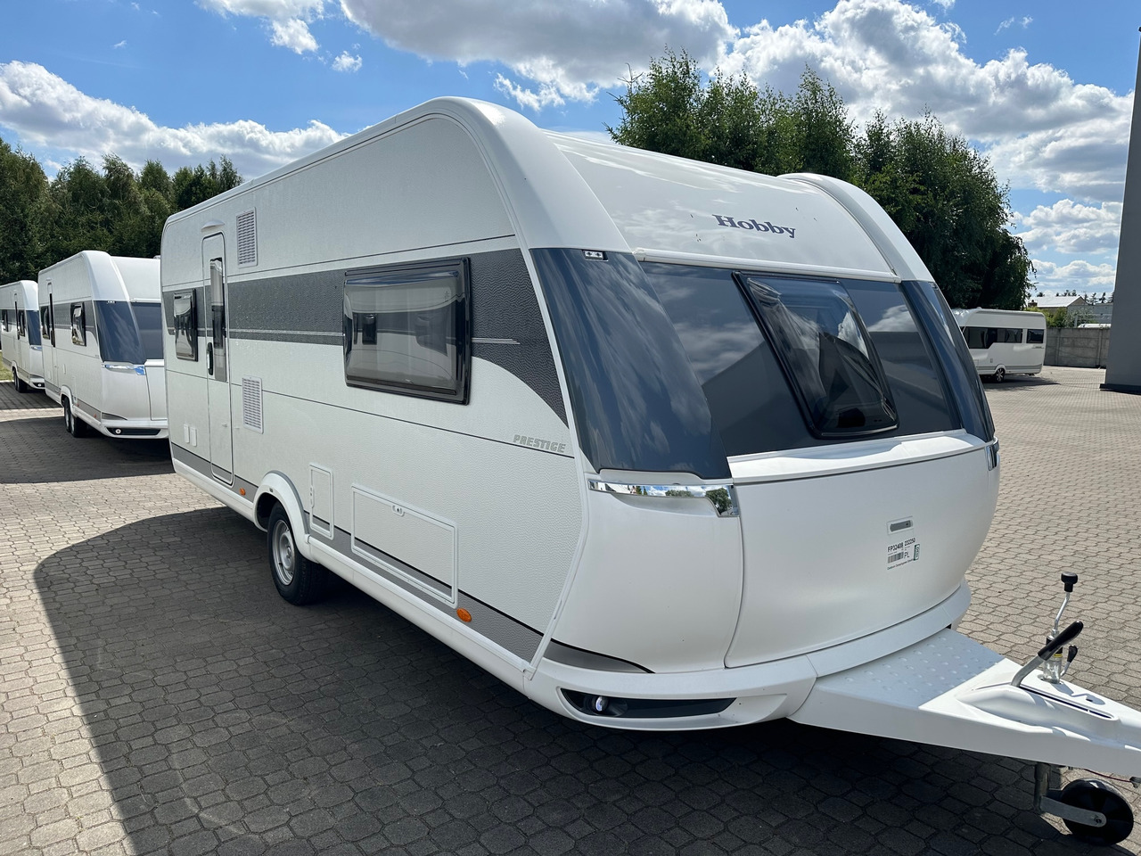 Hobby 560 UL Prestige 2023 - كرفان سحب: صور 3 Hobby 560 UL Prestige 2023 - كرفان سحب: صور 3