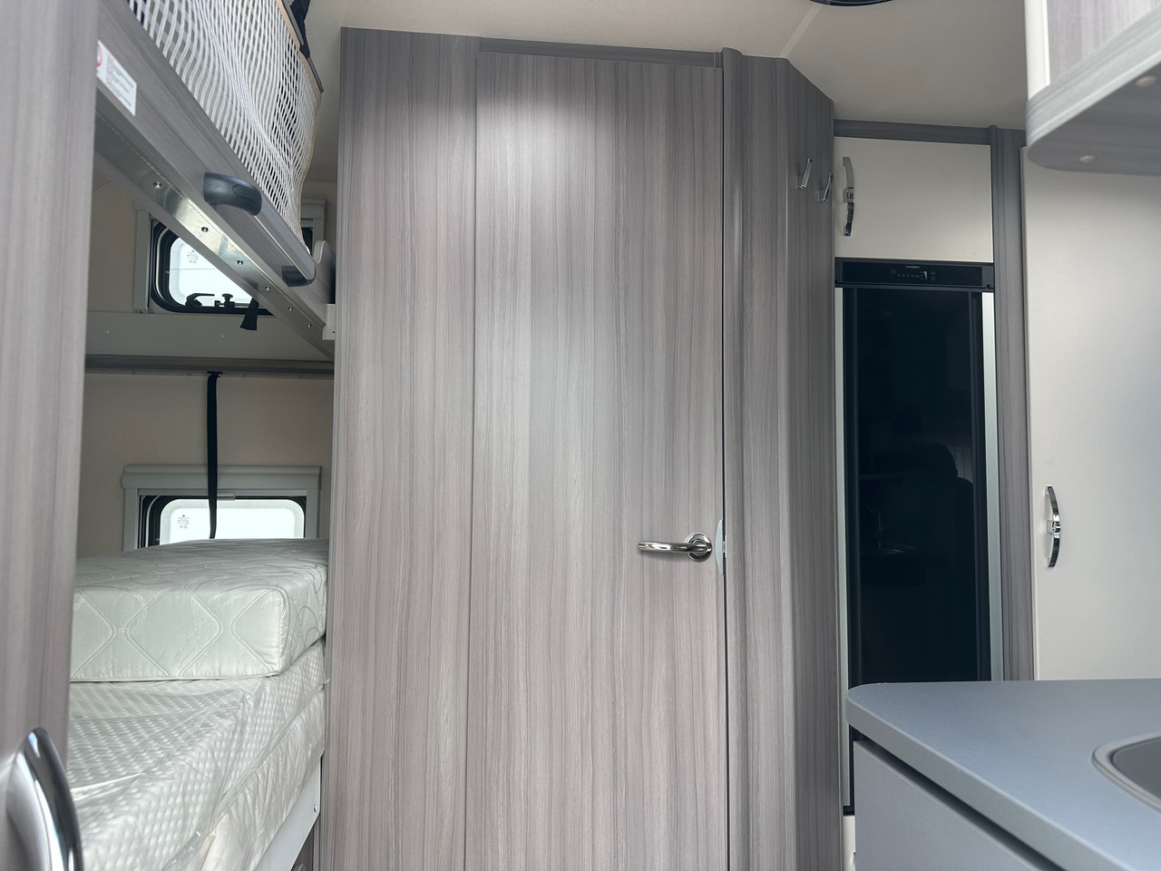 Hobby Optima T65 HKM Ontour 2024 - موتر هوم شبه متكامل: صور 5 Hobby Optima T65 HKM Ontour 2024 - موتر هوم شبه متكامل: صور 5