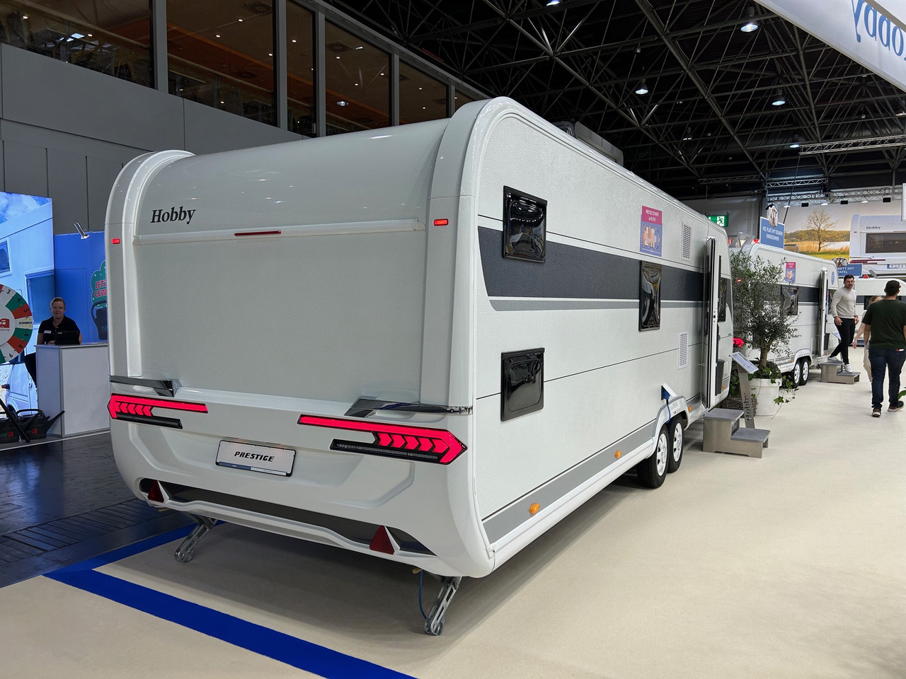 Hobby PRESTIGE 720 KWFU - كرفان سحب: صور 2 Hobby PRESTIGE 720 KWFU - كرفان سحب: صور 2