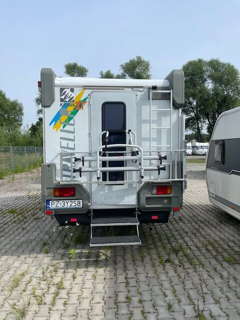 Zabudowa kempingowa do Pick-up’a Knaus Traveller - موتر هوم سقف عالي: صور 4 Zabudowa kempingowa do Pick-up’a Knaus Traveller - موتر هوم سقف عالي: صور 4