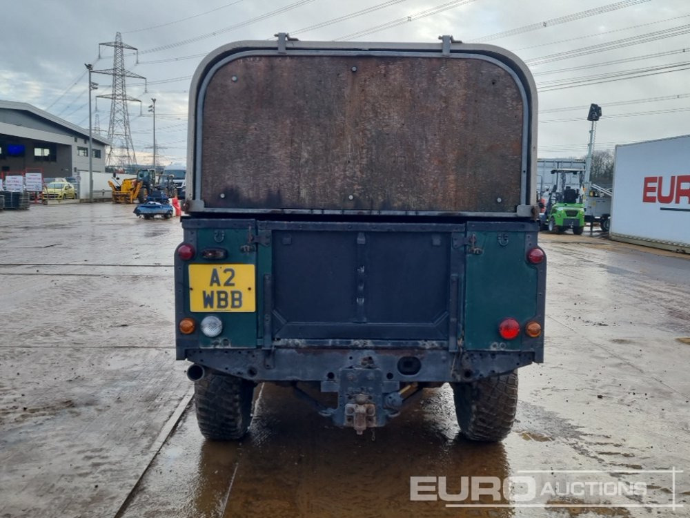 1995 Land Rover 110 Defender - شاحنة البيك أب: صور 4 1995 Land Rover 110 Defender - شاحنة البيك أب: صور 4