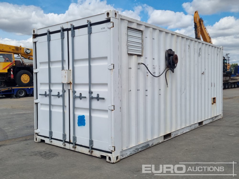 20' x 8' Shipping Container, Oil/Water Filtration Unit, Tanks, Pump, Seperation Tank (Cannot Be Reconsigned) - حاوية شحن: صور 5 20' x 8' Shipping Container, Oil/Water Filtration Unit, Tanks, Pump, Seperation Tank (Cannot Be Reconsigned) - حاوية شحن: صور 5