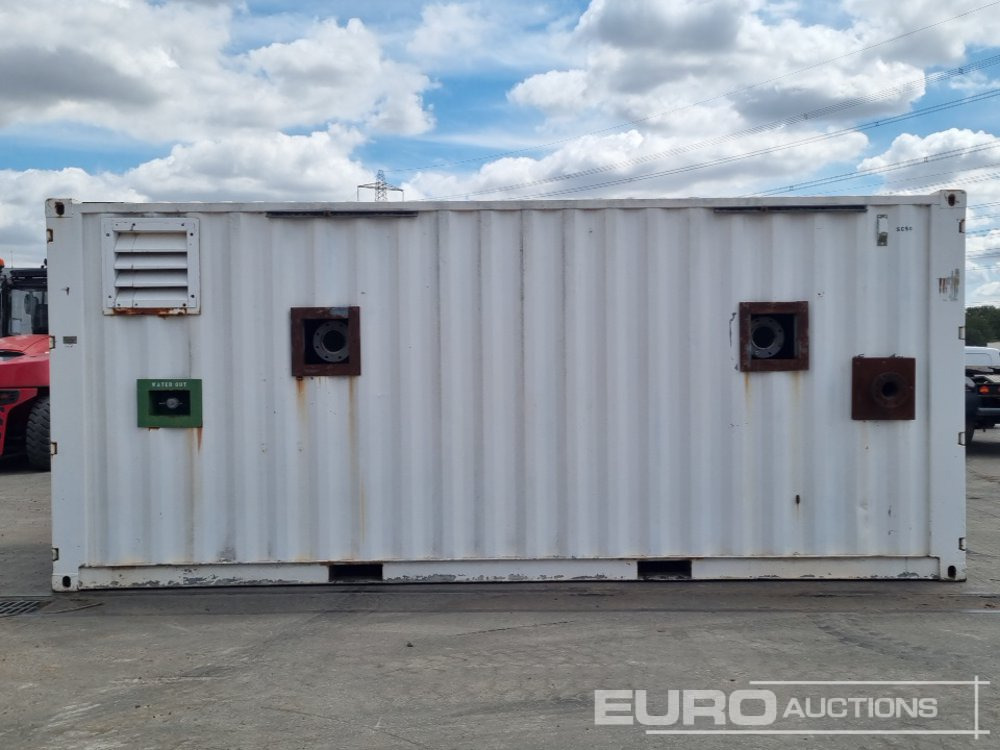 20' x 8' Shipping Container, Oil/Water Filtration Unit, Tanks, Pump, Seperation Tank (Cannot Be Reconsigned) - حاوية شحن: صور 2 20' x 8' Shipping Container, Oil/Water Filtration Unit, Tanks, Pump, Seperation Tank (Cannot Be Reconsigned) - حاوية شحن: صور 2