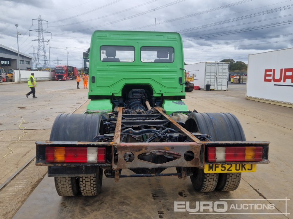 2002 Mercedes 4x2 Chassis Cab, Manual Gearbox - الشاسيه شاحنة: صور 4 2002 Mercedes 4x2 Chassis Cab, Manual Gearbox - الشاسيه شاحنة: صور 4