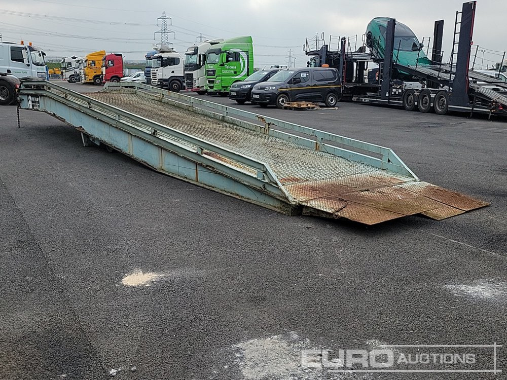 2002 ThorWorld 7ft Loading Ramp - منحدر تحميل: صور 4 2002 ThorWorld 7ft Loading Ramp - منحدر تحميل: صور 4