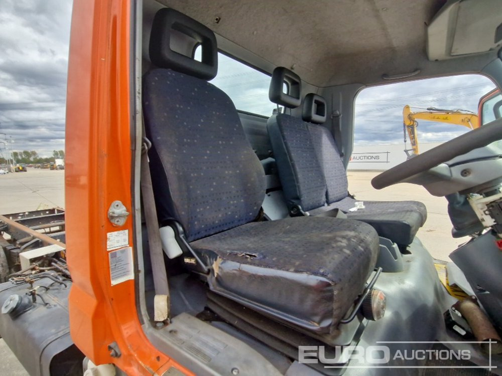 الشاسيه شاحنة 2007 Mitsubishi Fuso: صور 23