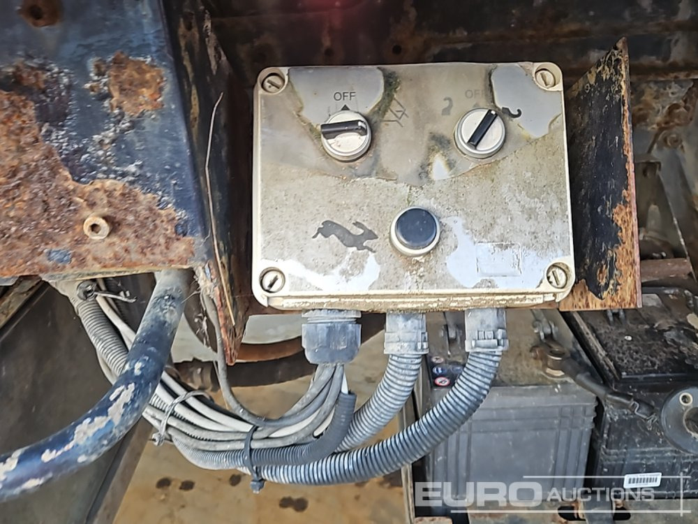 شاحنات قابلة للفك شاحنة 2008 DAF LF55.220: صور 14