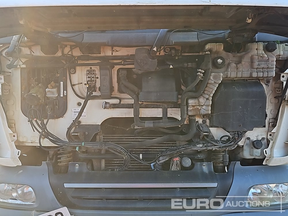 شاحنات قابلة للفك شاحنة 2008 DAF LF55.220: صور 22