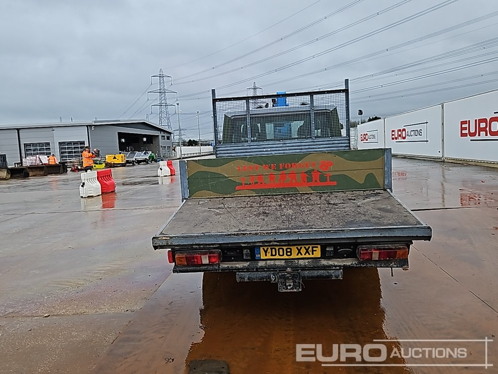 2008 Ford Transit 350 - الشاحنات الصغيرة المسطحة: صور 4 2008 Ford Transit 350 - الشاحنات الصغيرة المسطحة: صور 4