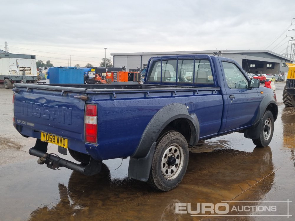 2008 Nissan NP300 - شاحنة البيك أب: صور 5 2008 Nissan NP300 - شاحنة البيك أب: صور 5