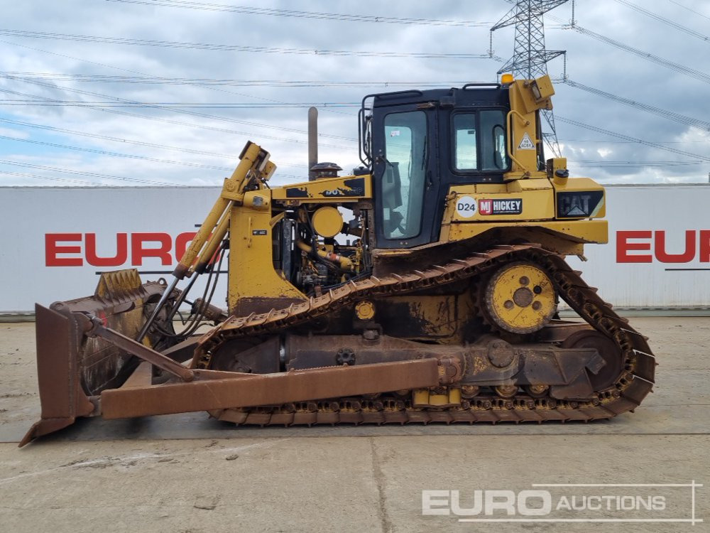 2010 CAT D6T - بلدوزر: صور 2 2010 CAT D6T - بلدوزر: صور 2