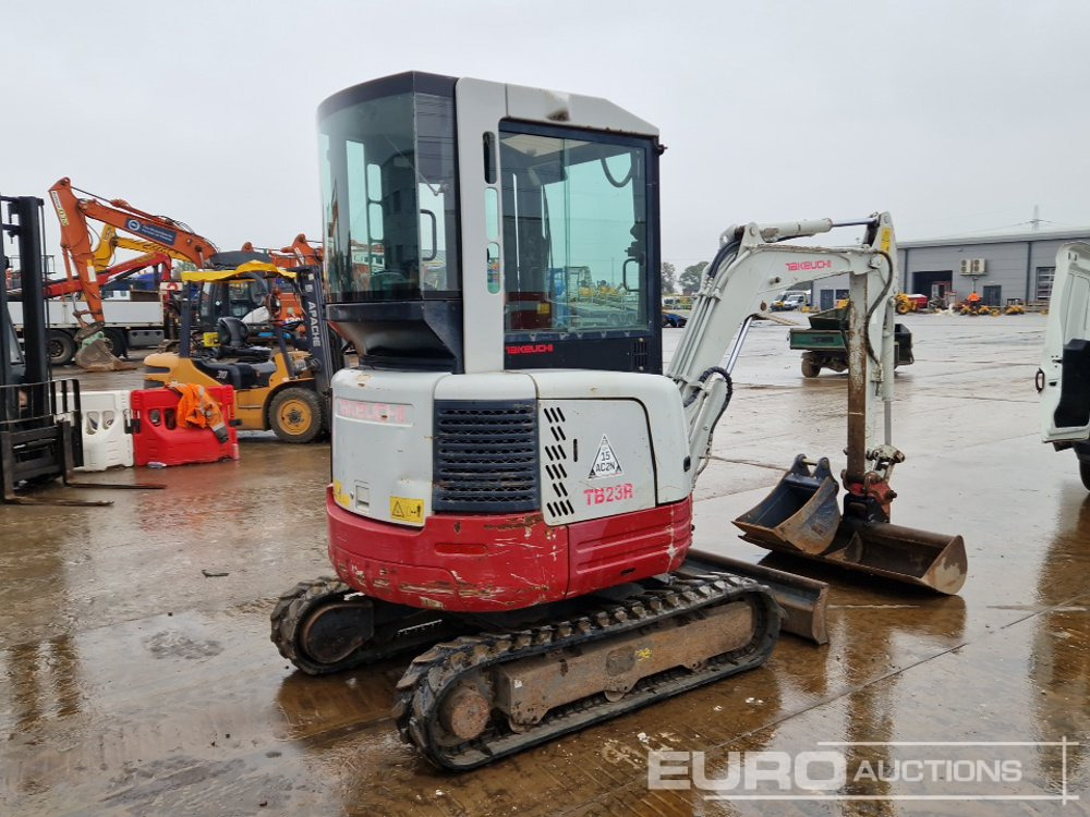 2010 Takeuchi TB23R - حفارة مصغرة: صور 5 2010 Takeuchi TB23R - حفارة مصغرة: صور 5