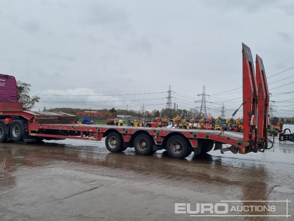 2011 Faymonville STN-3U - عربة مسطحة منخفضة نصف مقطورة: صور 3 2011 Faymonville STN-3U - عربة مسطحة منخفضة نصف مقطورة: صور 3