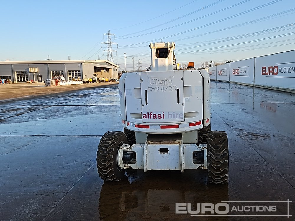 2011 Genie Z-34/22 - منصات هيدروليكية متنقلة: صور 4 2011 Genie Z-34/22 - منصات هيدروليكية متنقلة: صور 4