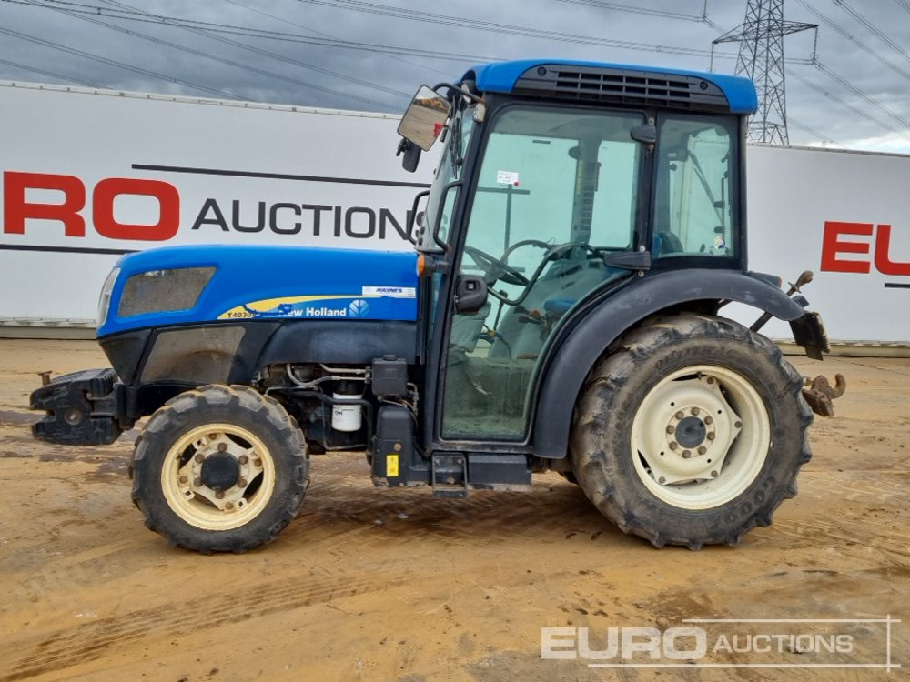 2011 New Holland T4030V - جرار: صور 2 2011 New Holland T4030V - جرار: صور 2