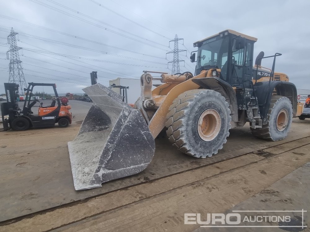 2012 Hyundai HL770-9 - اللودر بعجل: صور 1 2012 Hyundai HL770-9 - اللودر بعجل: صور 1