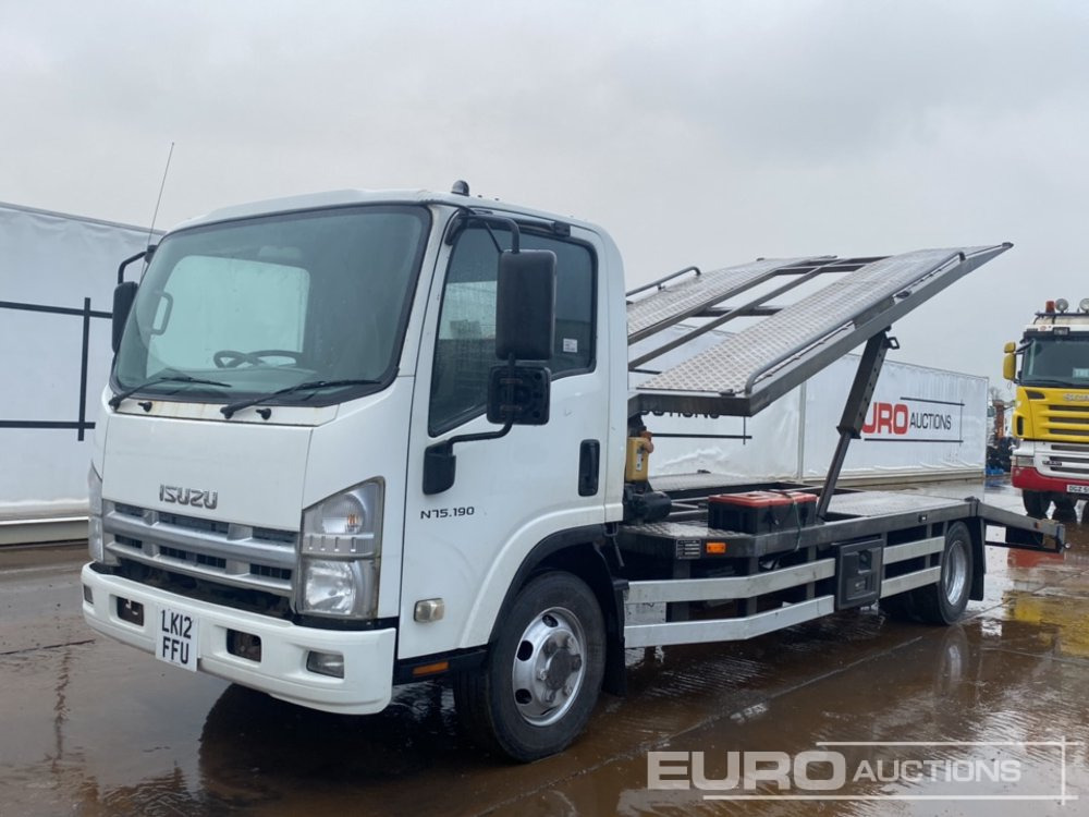 2012 Isuzu N75-190 - سيارة السحب للتصليح: صور 1 2012 Isuzu N75-190 - سيارة السحب للتصليح: صور 1