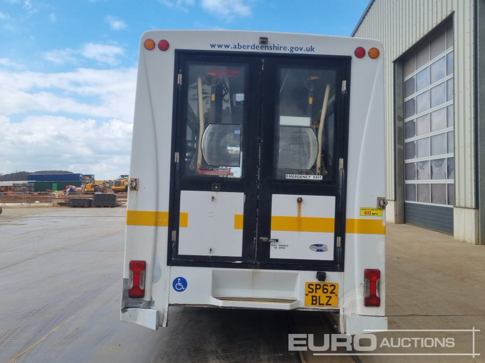 2012 Iveco 14 Seater Bus, Manual Gearbox - صغيرة, ميكروباص: صور 4 2012 Iveco 14 Seater Bus, Manual Gearbox - صغيرة, ميكروباص: صور 4