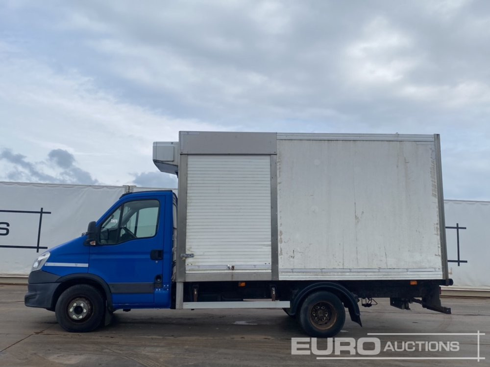 2012 Iveco Fridge Box Van, 6 Speed, Twin Sidedoors, Thermoking Equipment - الشاحنات الصغيرة: صور 2 2012 Iveco Fridge Box Van, 6 Speed, Twin Sidedoors, Thermoking Equipment - الشاحنات الصغيرة: صور 2