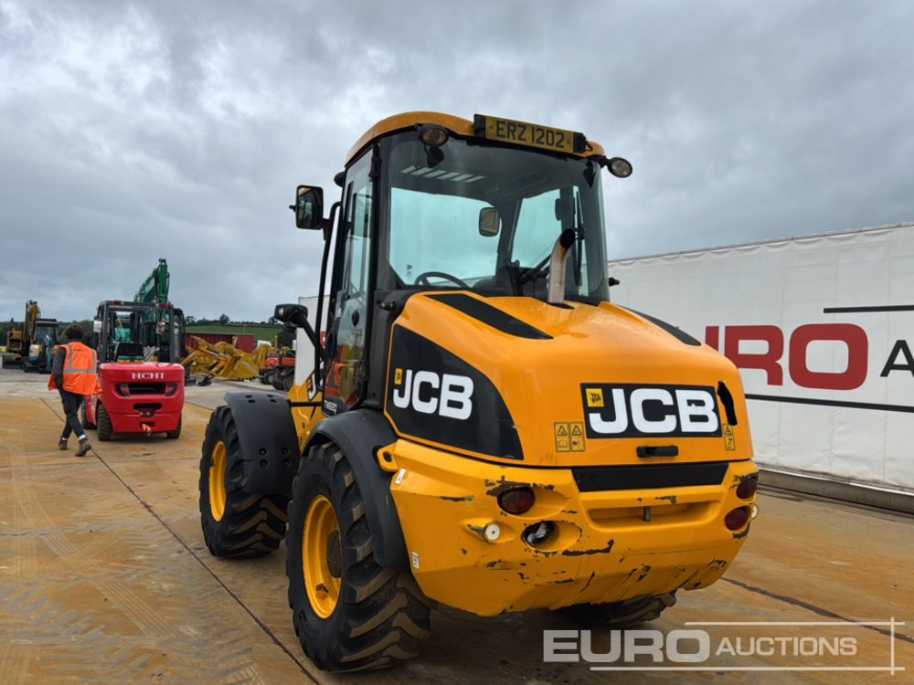 2012 JCB TM220 - رافعة تلسكوبية: صور 3 2012 JCB TM220 - رافعة تلسكوبية: صور 3