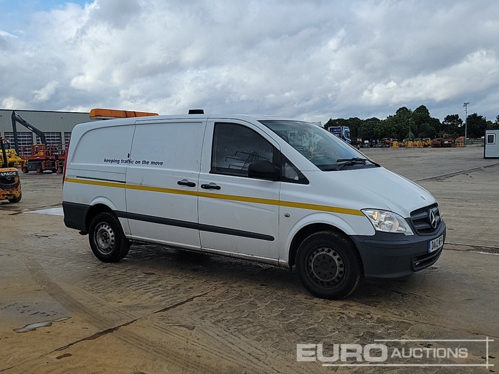 الشاحنات الصغيرة 2012 Mercedes Vito: صور 7