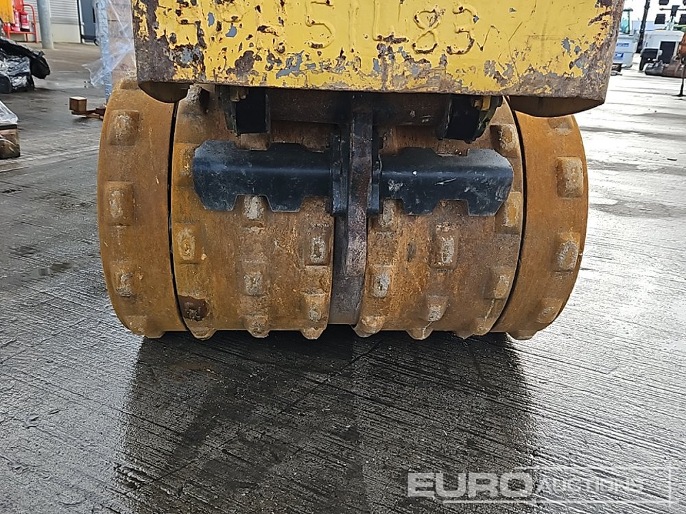 آلة أسفلت 2013 Bomag BMP8500: صور 16