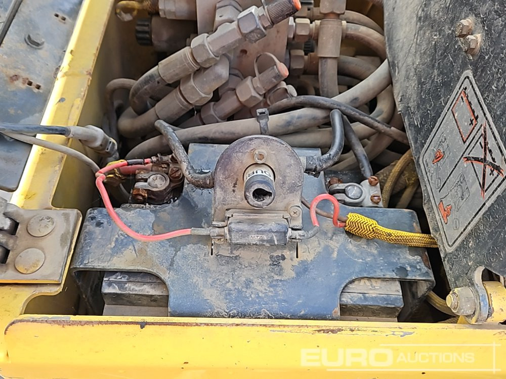 آلة أسفلت 2013 Bomag BMP8500: صور 34