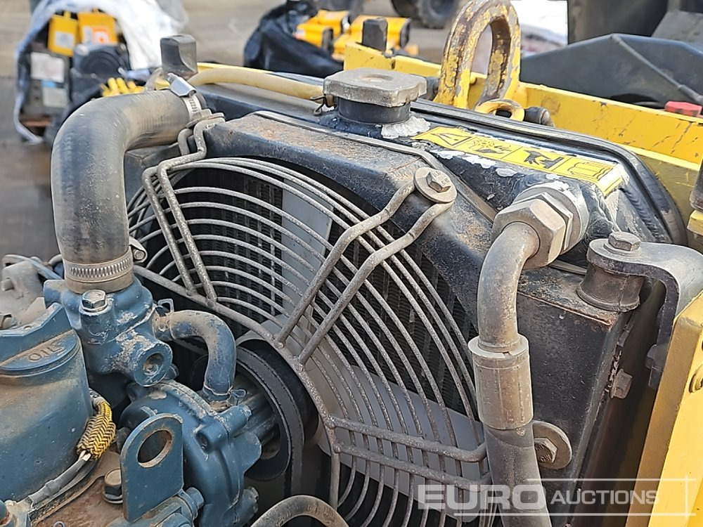 آلة أسفلت 2013 Bomag BMP8500: صور 30