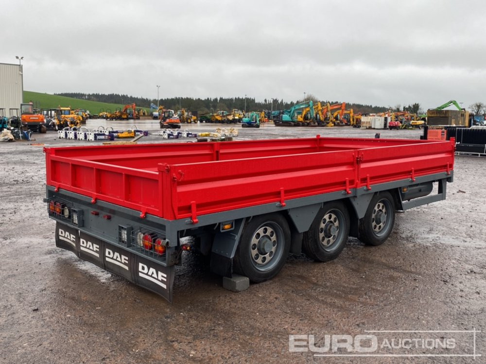 2013 Dooley 10 Ton Tri-Axle Drop Side Drag Trailer - مقطورات مسطحة: صور 3 2013 Dooley 10 Ton Tri-Axle Drop Side Drag Trailer - مقطورات مسطحة: صور 3
