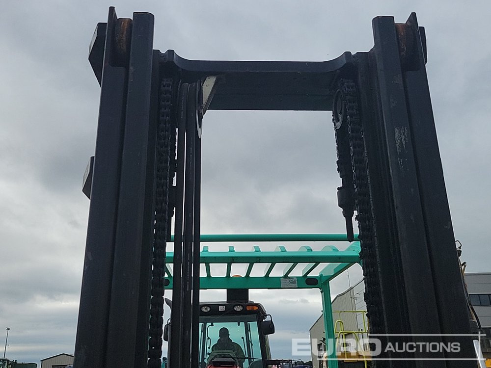 رافعة شوكية 2013 Mitsubishi FG25N: صور 15
