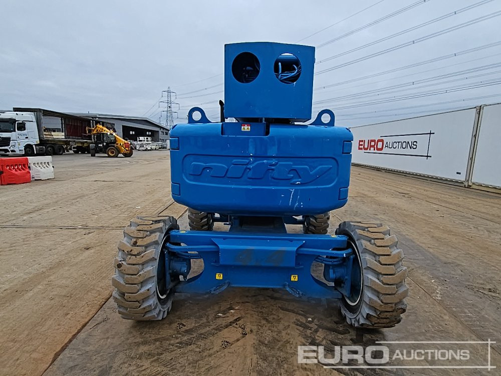 2013 Niftylift HR15D - منصات هيدروليكية متنقلة: صور 4 2013 Niftylift HR15D - منصات هيدروليكية متنقلة: صور 4