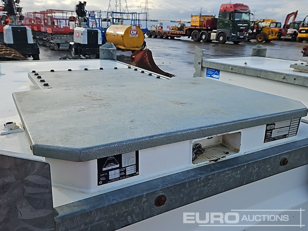 خزان تخزين 2013 Western 20TCG: صور 16